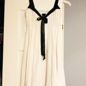 Moda International White and Black Empire Cut Mini